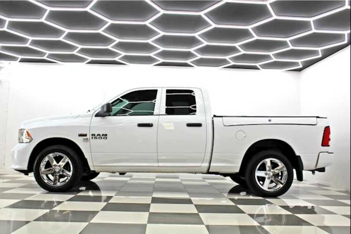 2018 RAM 1500 EXPRESS RAMBOX DUAL DS MY19