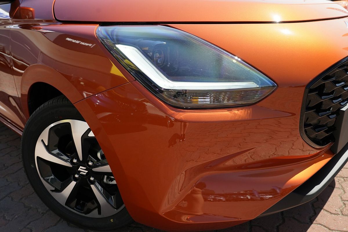 2025 Suzuki Swift Hybrid GLX UZ