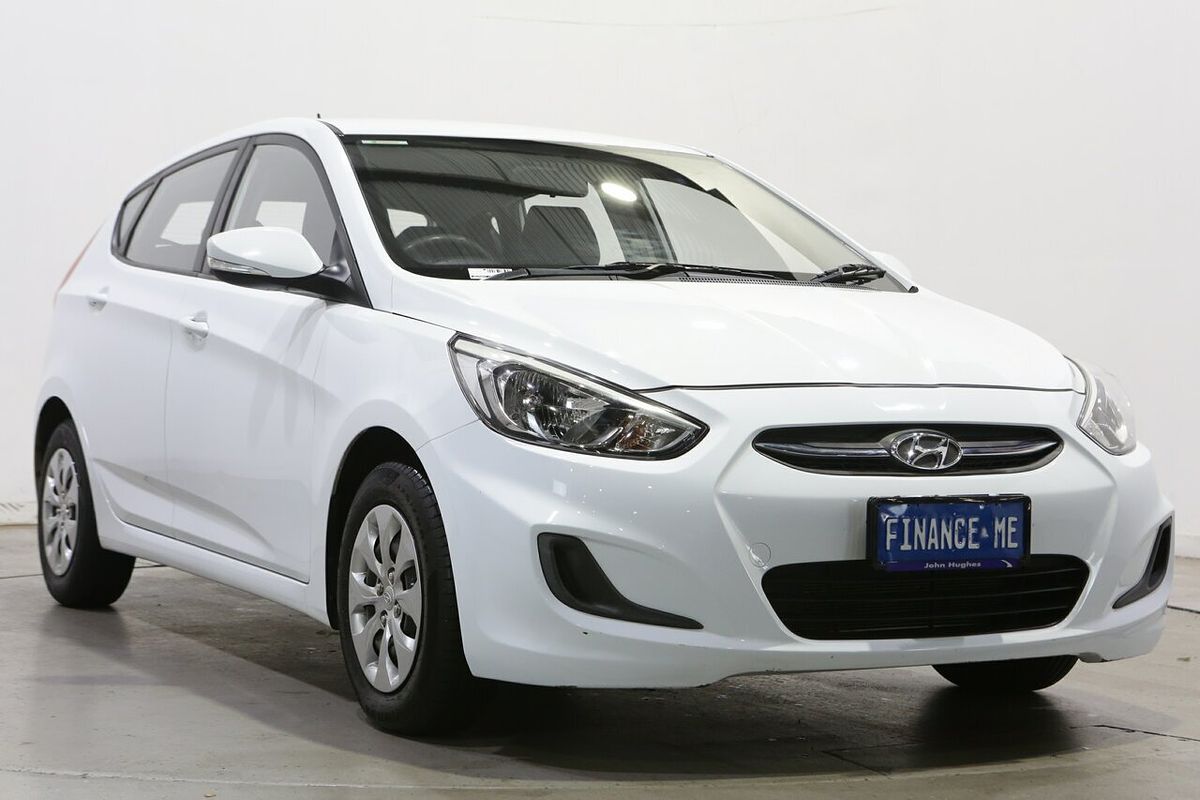 2017 Hyundai Accent Active RB4