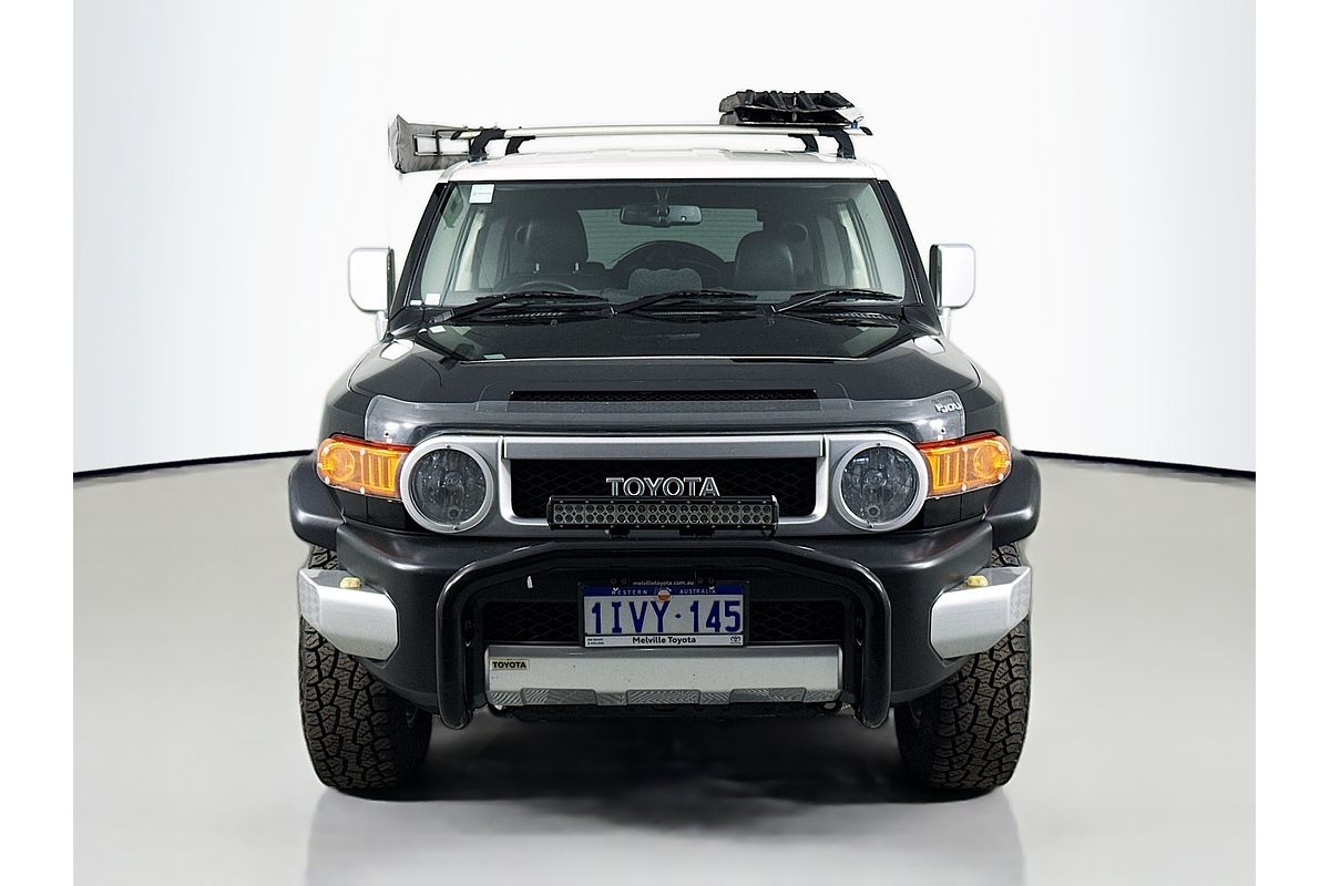 2011 Toyota FJ Cruiser GSJ15R