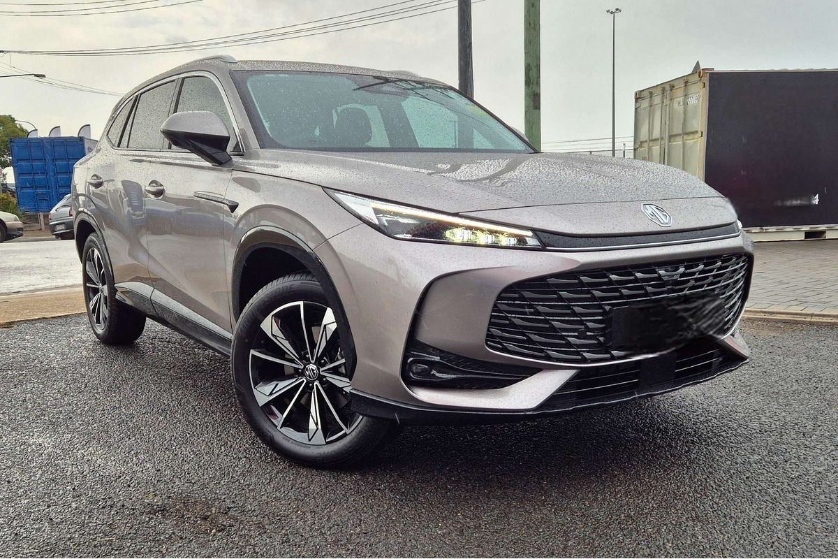 2025 MG HS Excite AS33