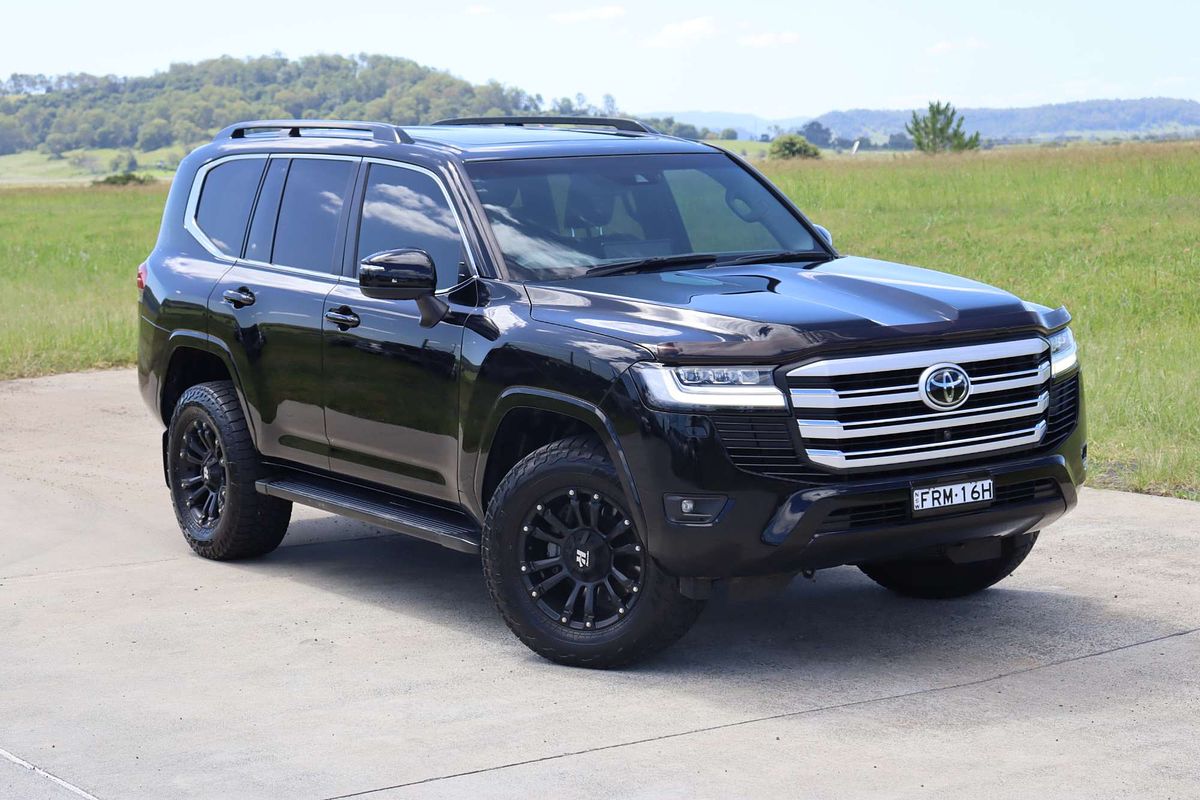 2022 Toyota Landcruiser VX FJA300R