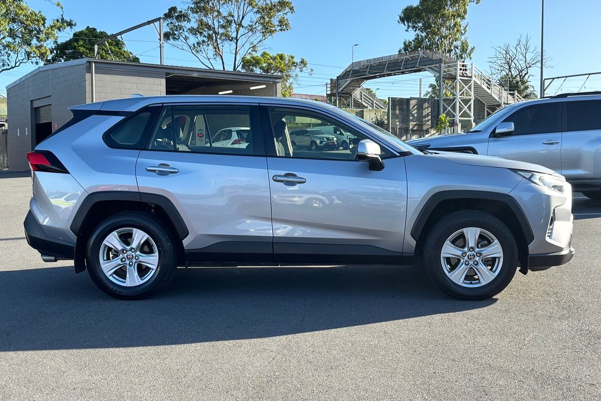 2020 Toyota RAV4 GX MXAA52R