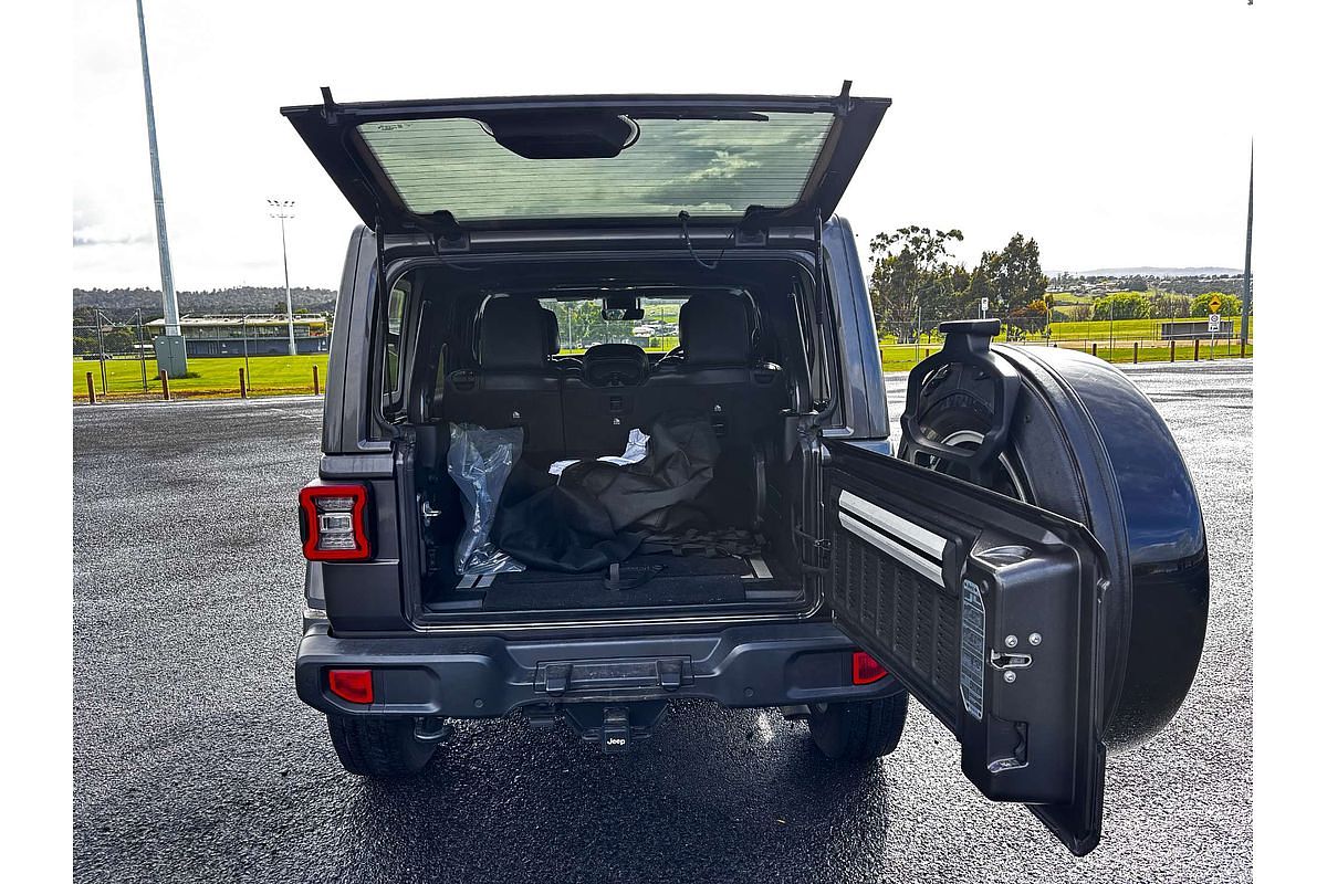 2022 Jeep Wrangler Unlimited Overland JL