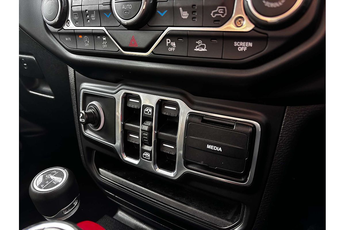 2022 Jeep Wrangler Unlimited Overland JL