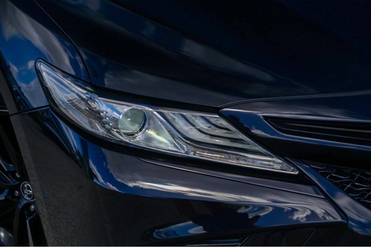 2018 Toyota Camry SX GSV70R