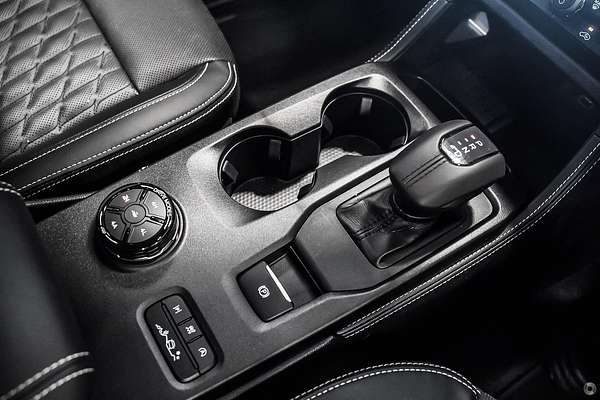 2025 Ford Ranger Platinum 4X4 3.0L thumb-11