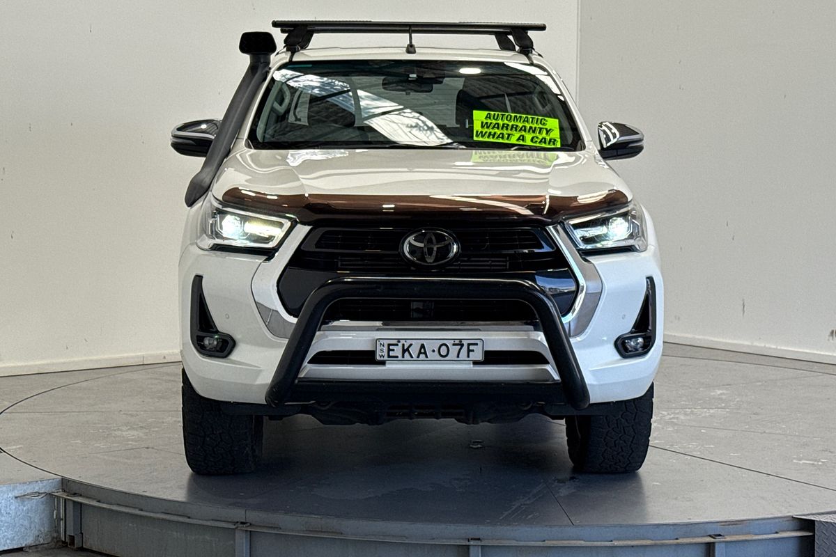 2020 Toyota Hilux SR5 (4x4) GUN126R FACELIFT 4X4