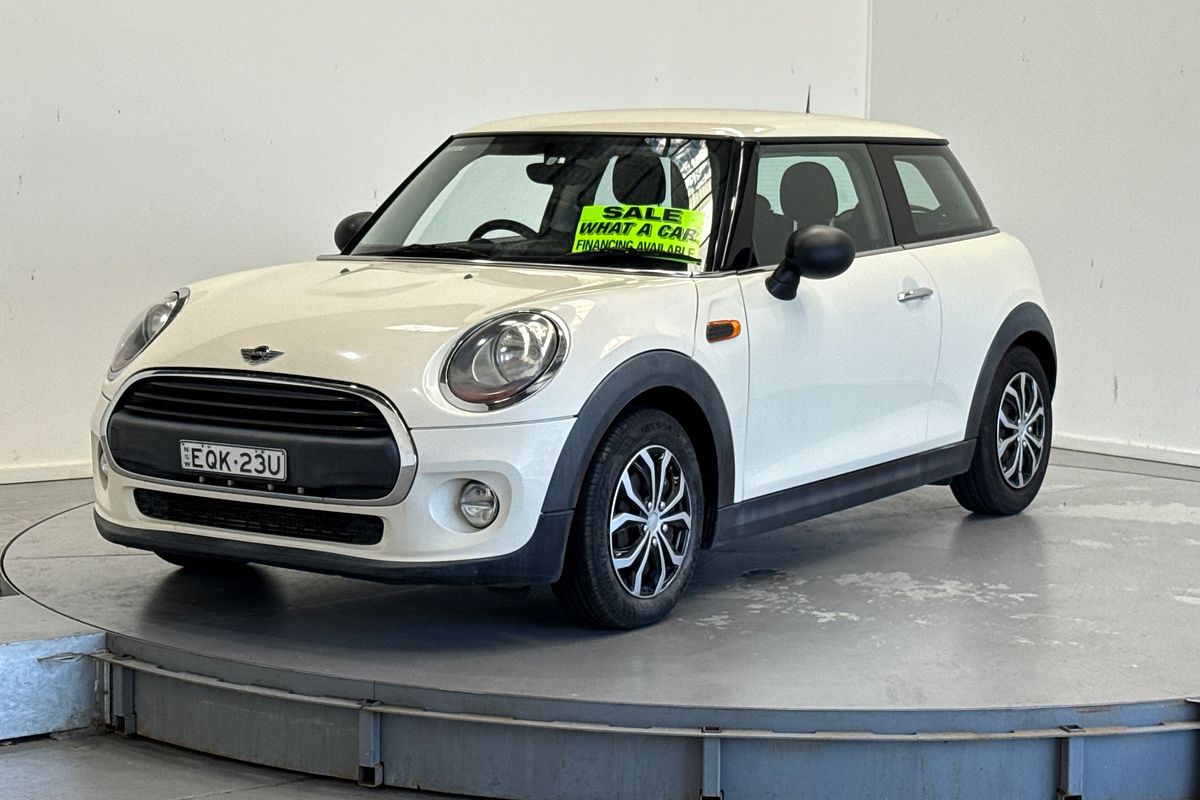 2014 MINI Hatch One F56