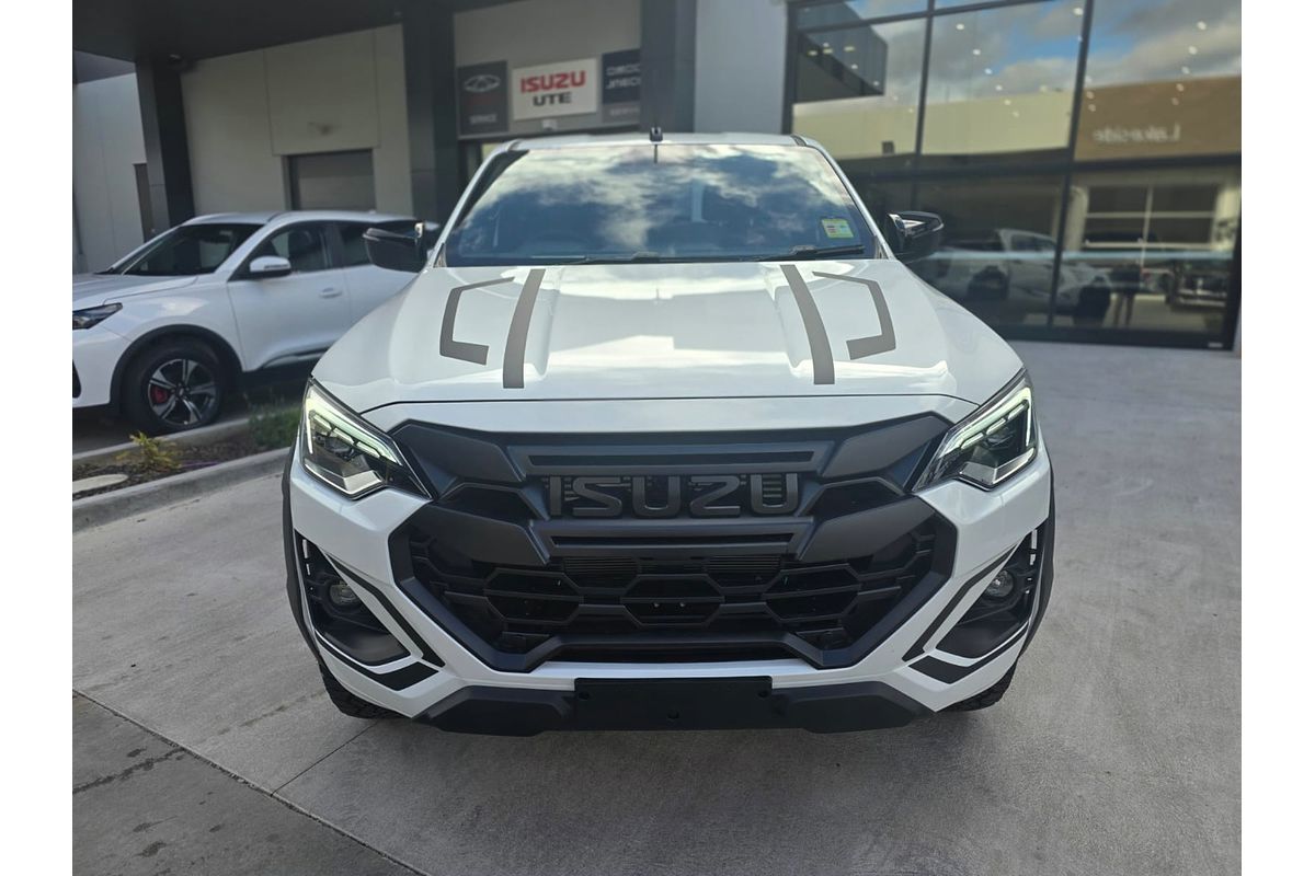 2024 Isuzu D-MAX BLADE 4X4