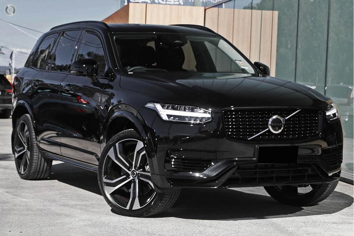 2023 Volvo XC90 Recharge Ultimate T8 Plug-In Hybrid