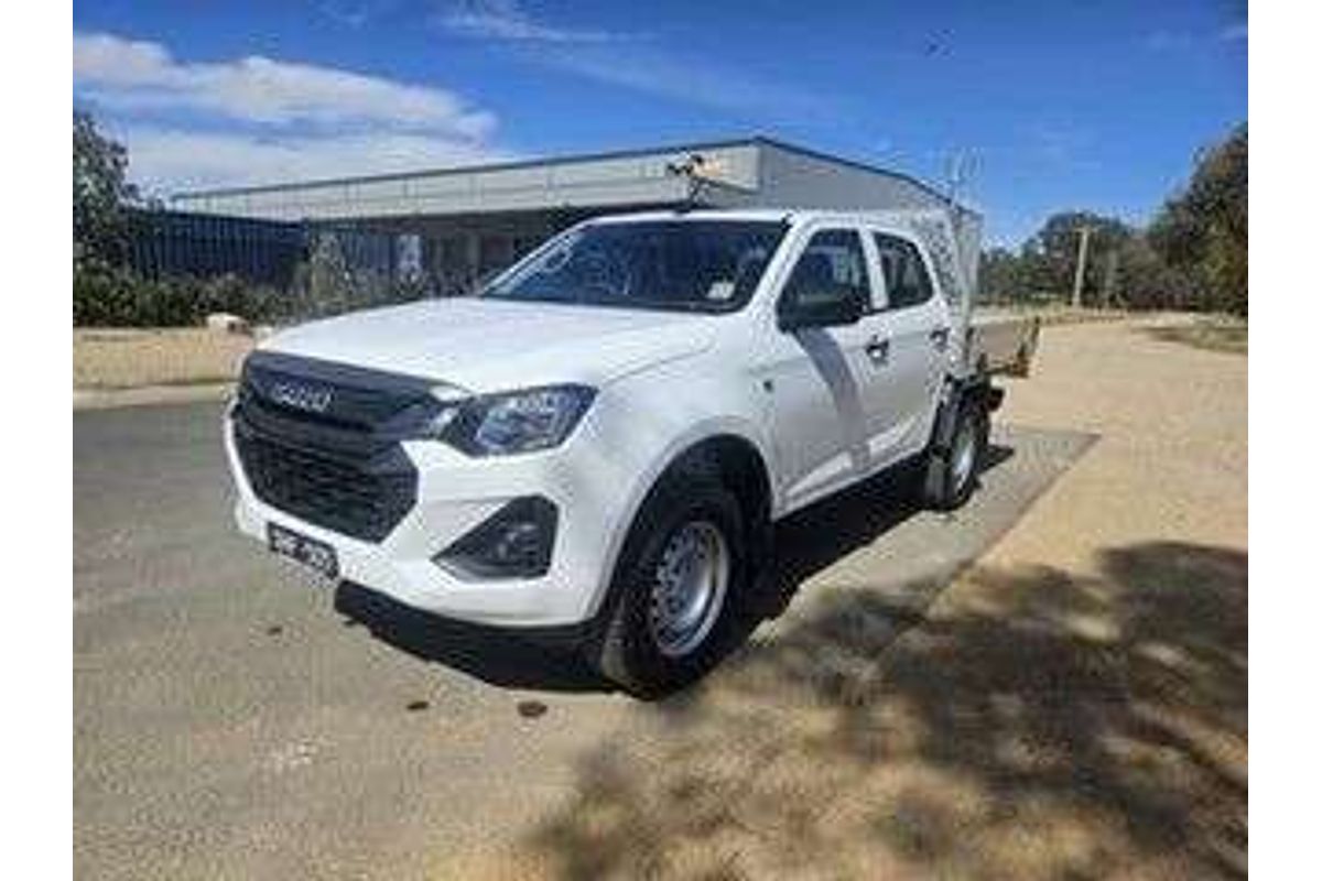 2025 Isuzu D-MAX SX 4X4