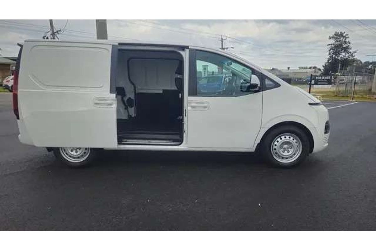 2025 Hyundai STARIA LOAD US4.V3