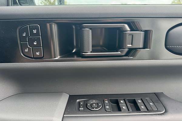 2025 Kia Tasman X-Pro TK 4X4 thumb-27