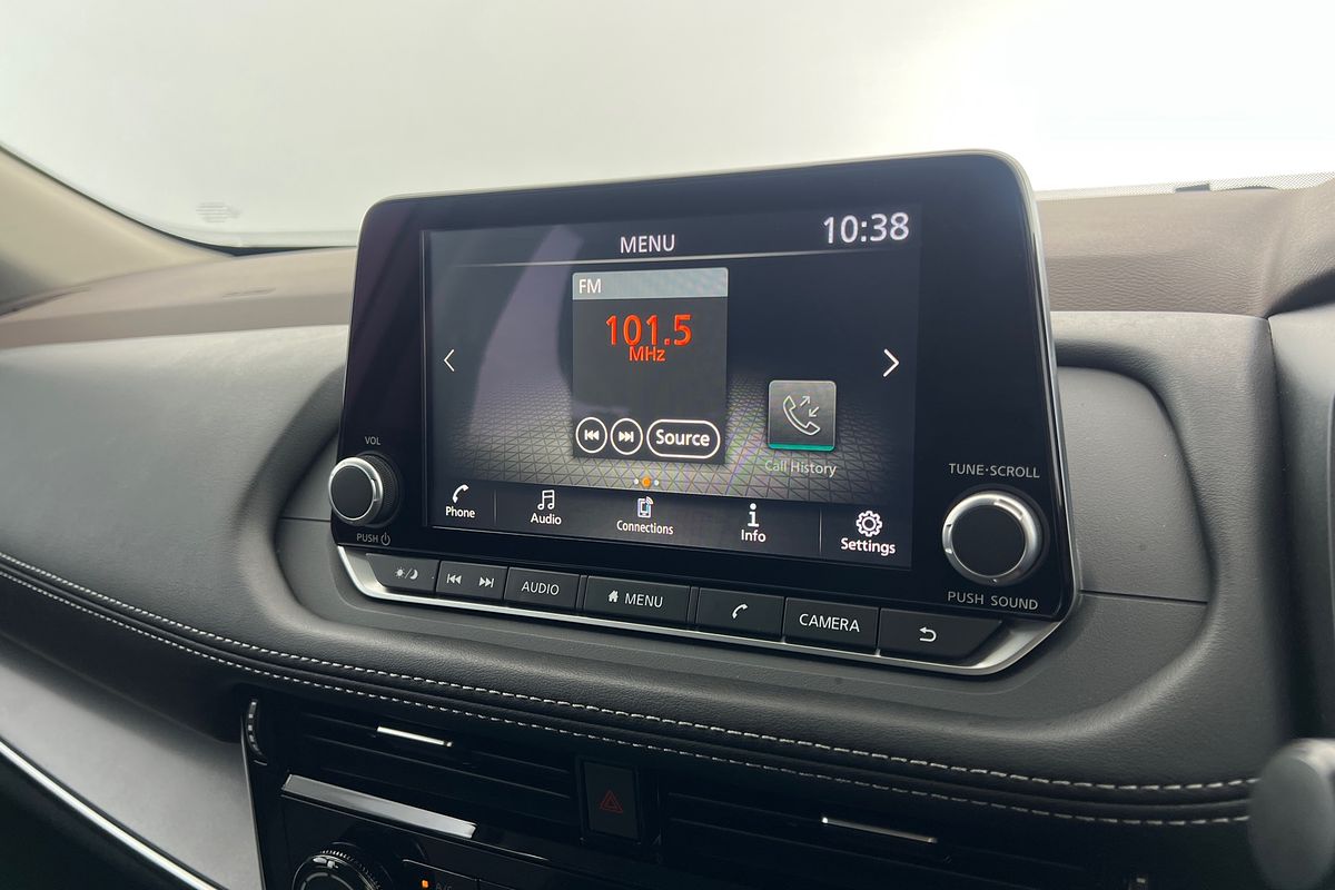 2024 Nissan X-TRAIL ST T33