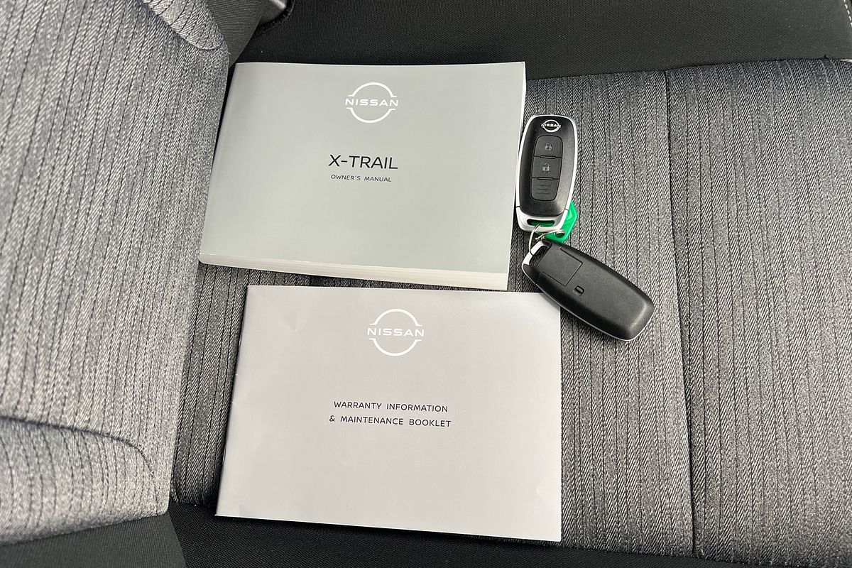 2024 Nissan X-TRAIL ST T33