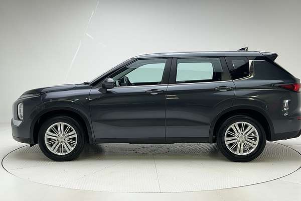 2024 Mitsubishi Outlander ES ZM thumb-4