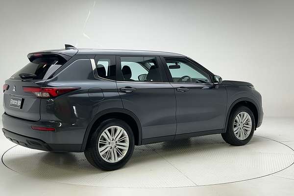 2024 Mitsubishi Outlander ES ZM thumb-7