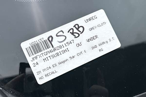 2024 Mitsubishi Outlander ES ZM thumb-23