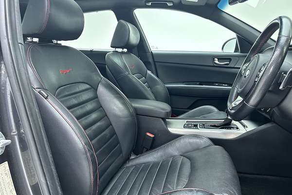 2016 Kia Optima GT JF thumb-12