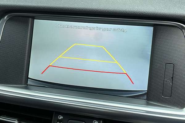 2016 Kia Optima GT JF thumb-16