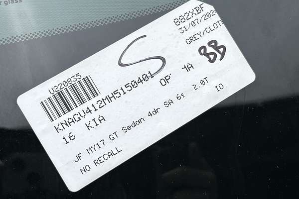 2016 Kia Optima GT JF thumb-23