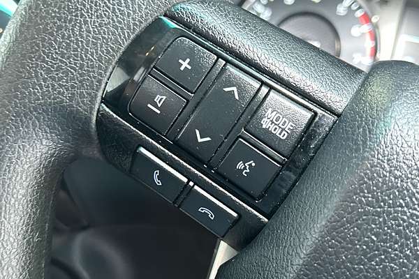 2022 Toyota Hilux Workmate TGN121R Rear Wheel Drive thumb-16