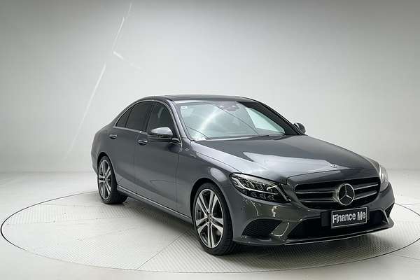 2018 Mercedes-Benz C-Class C300 W205 thumb-1