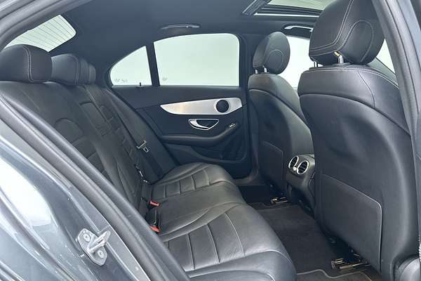 2018 Mercedes-Benz C-Class C300 W205 thumb-11