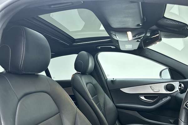 2018 Mercedes-Benz C-Class C300 W205 thumb-14