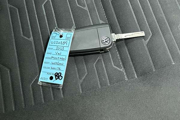 2023 Volkswagen Multivan TDI340 Comfortline Premium T6.1 LWB thumb-21