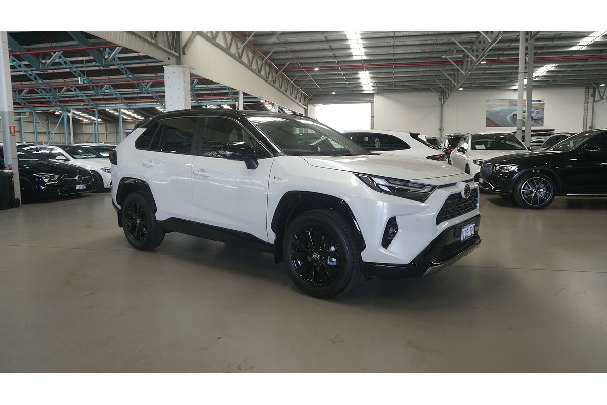 2025 Toyota RAV4 XSE AXAH54R