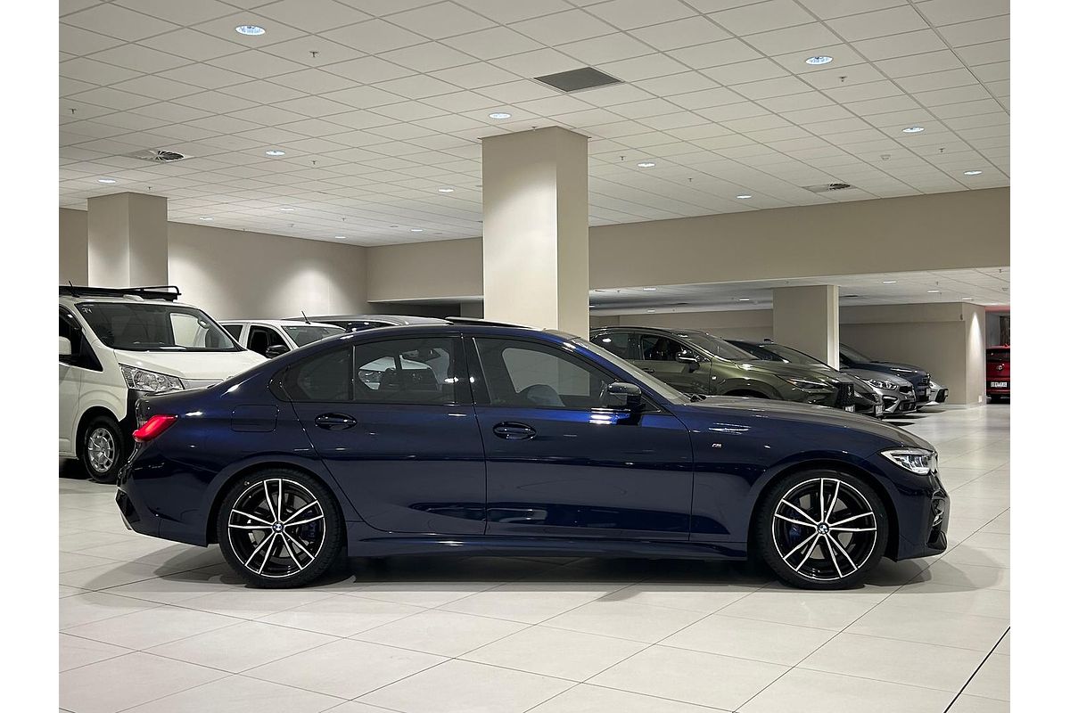 2020 BMW 3 30i M SPORT G20