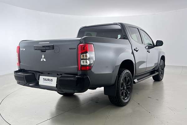 2022 Mitsubishi Triton GSR MR 4X4 thumb-4