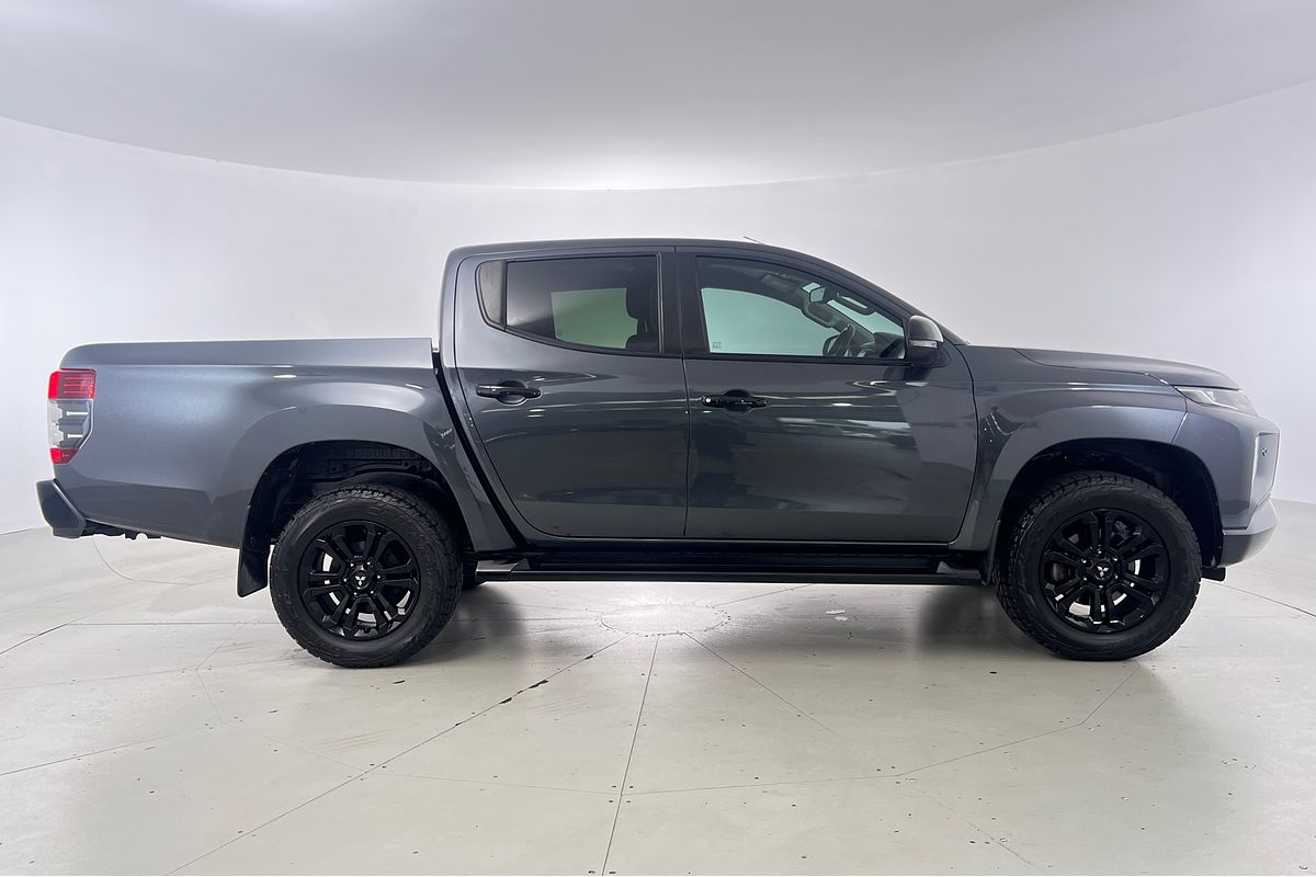 2022 Mitsubishi Triton GSR MR 4X4