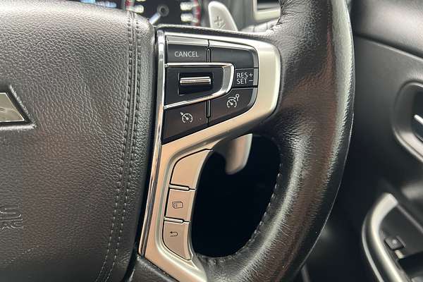 2022 Mitsubishi Triton GSR MR 4X4 thumb-12