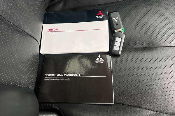 2022 Mitsubishi Triton GSR MR 4X4 thumb-19