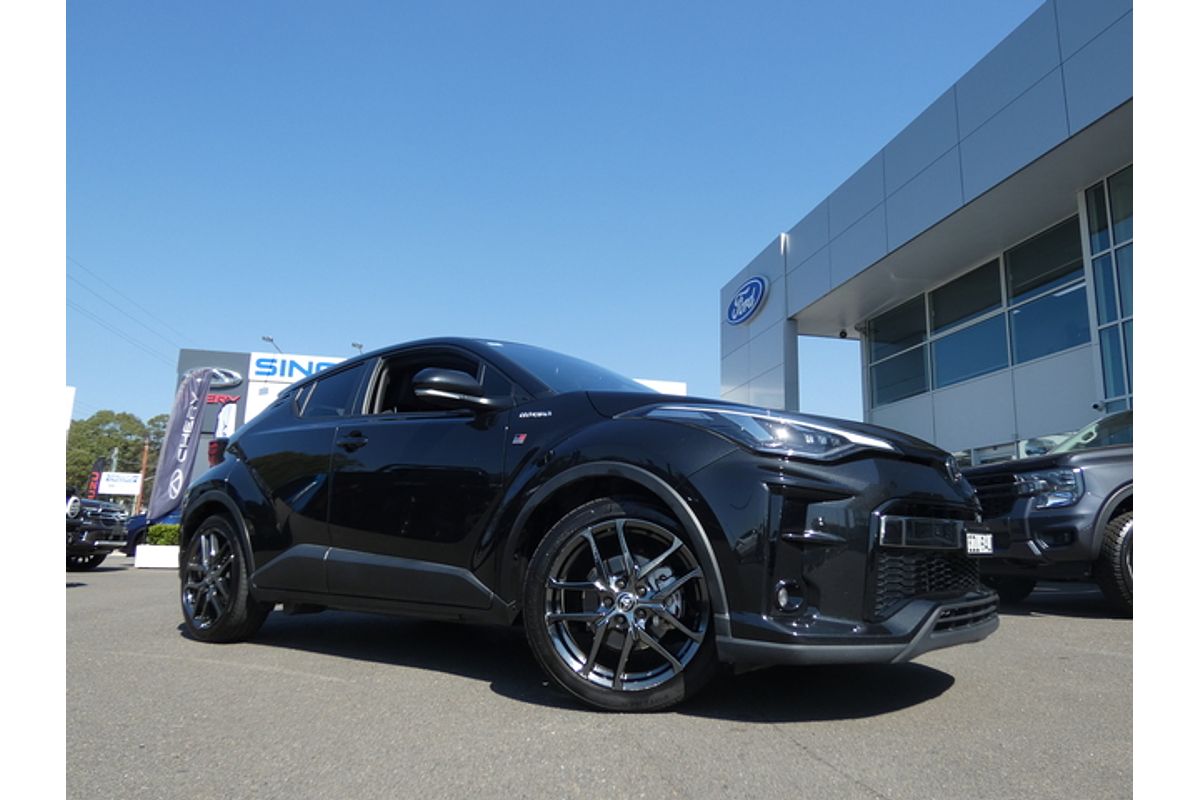 2023 Toyota C-HR GR Sport ZYX10R