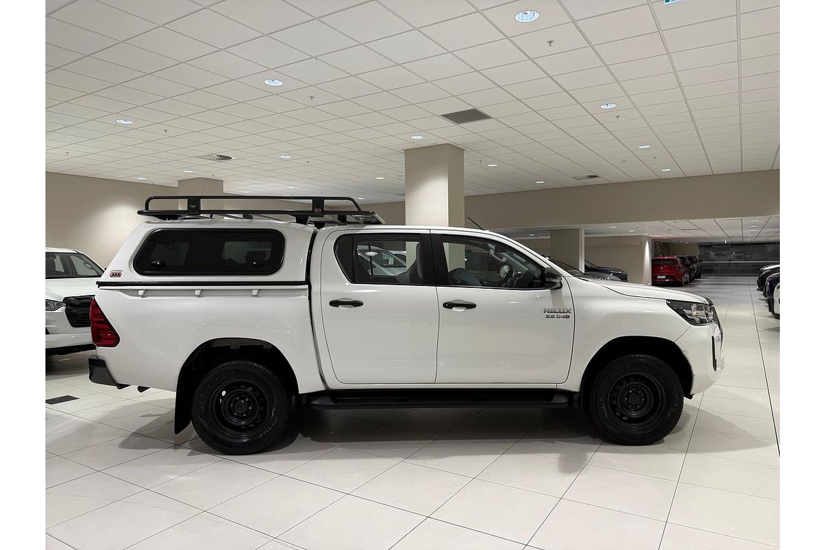 2020 Toyota Hilux SR GUN126R