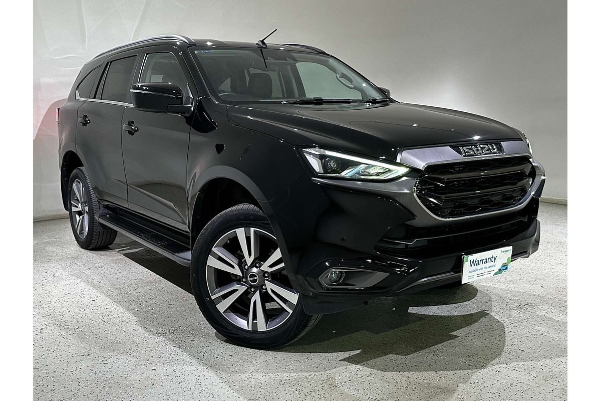 2022 Isuzu MU-X LS-T