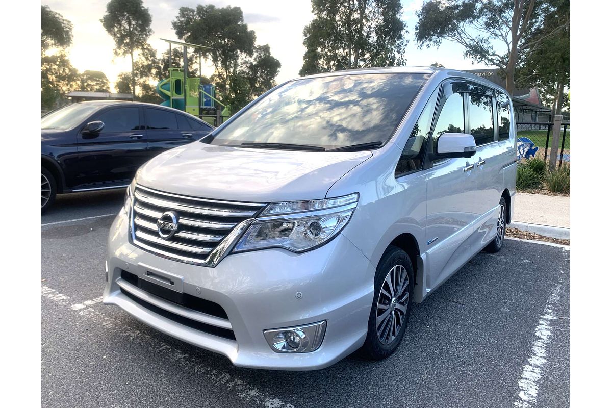 2014 Nissan Serena Highway Star G S-Hybrid