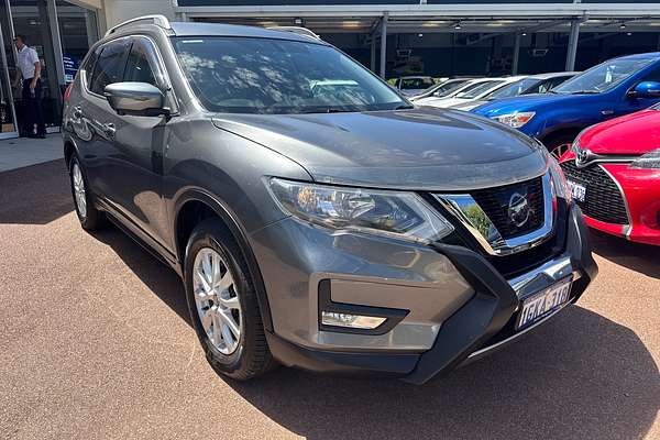 2017 Nissan X-TRAIL ST-L T32 Series II