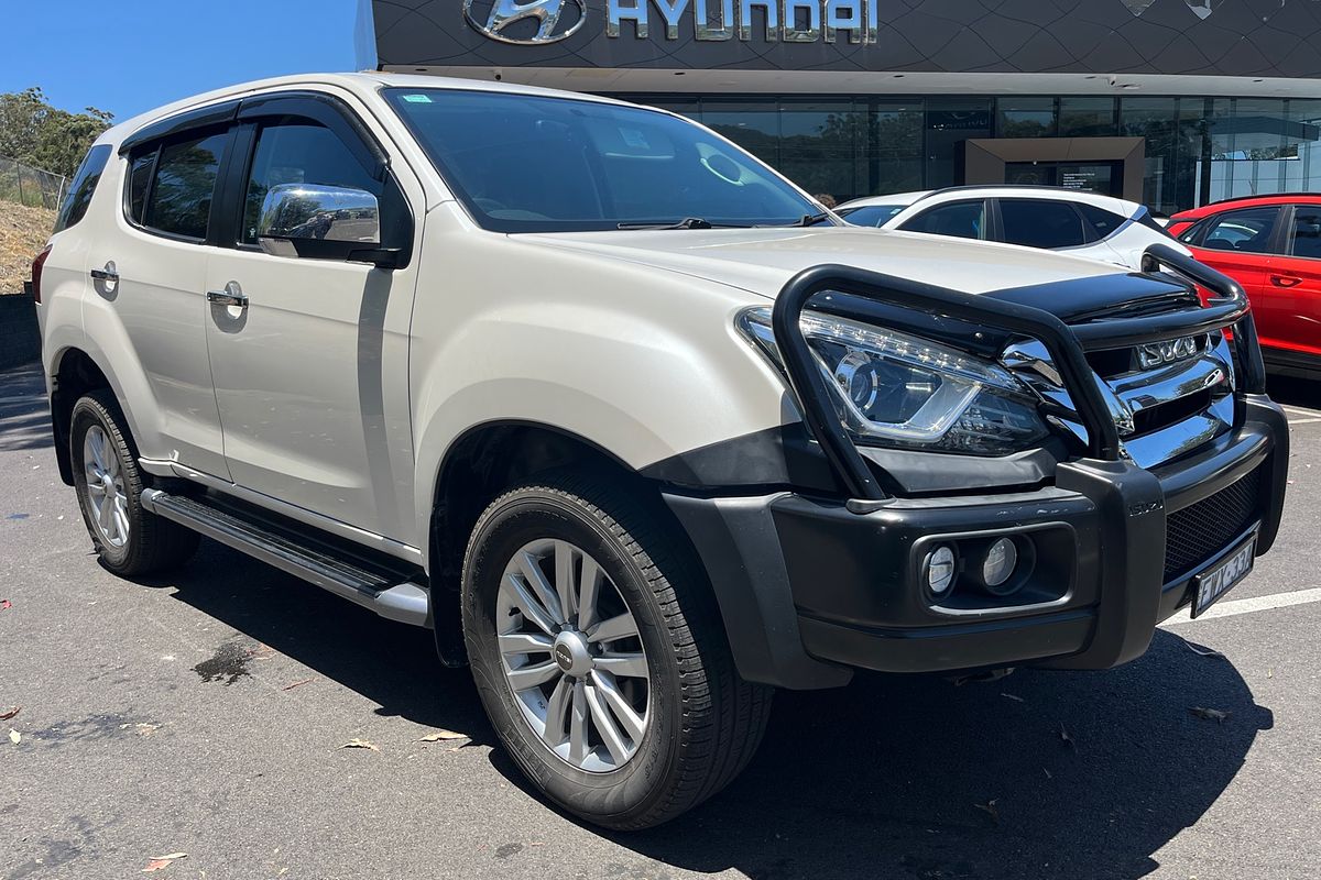 2018 Isuzu MU-X LS-U