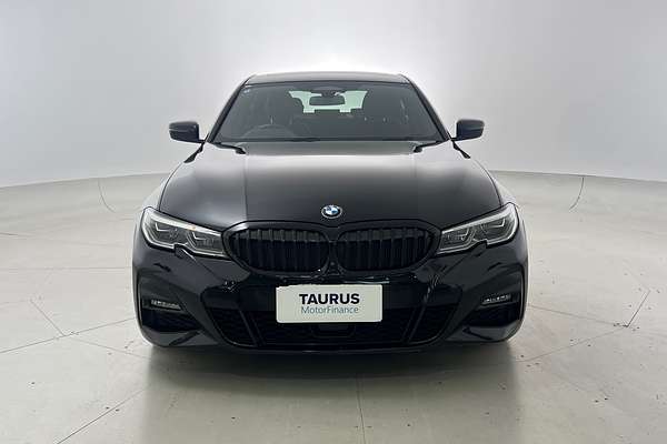 2020 BMW 3 Series 330i M Sport G20 thumb-7