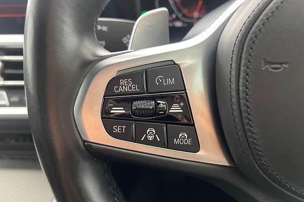 2020 BMW 3 Series 330i M Sport G20 thumb-11