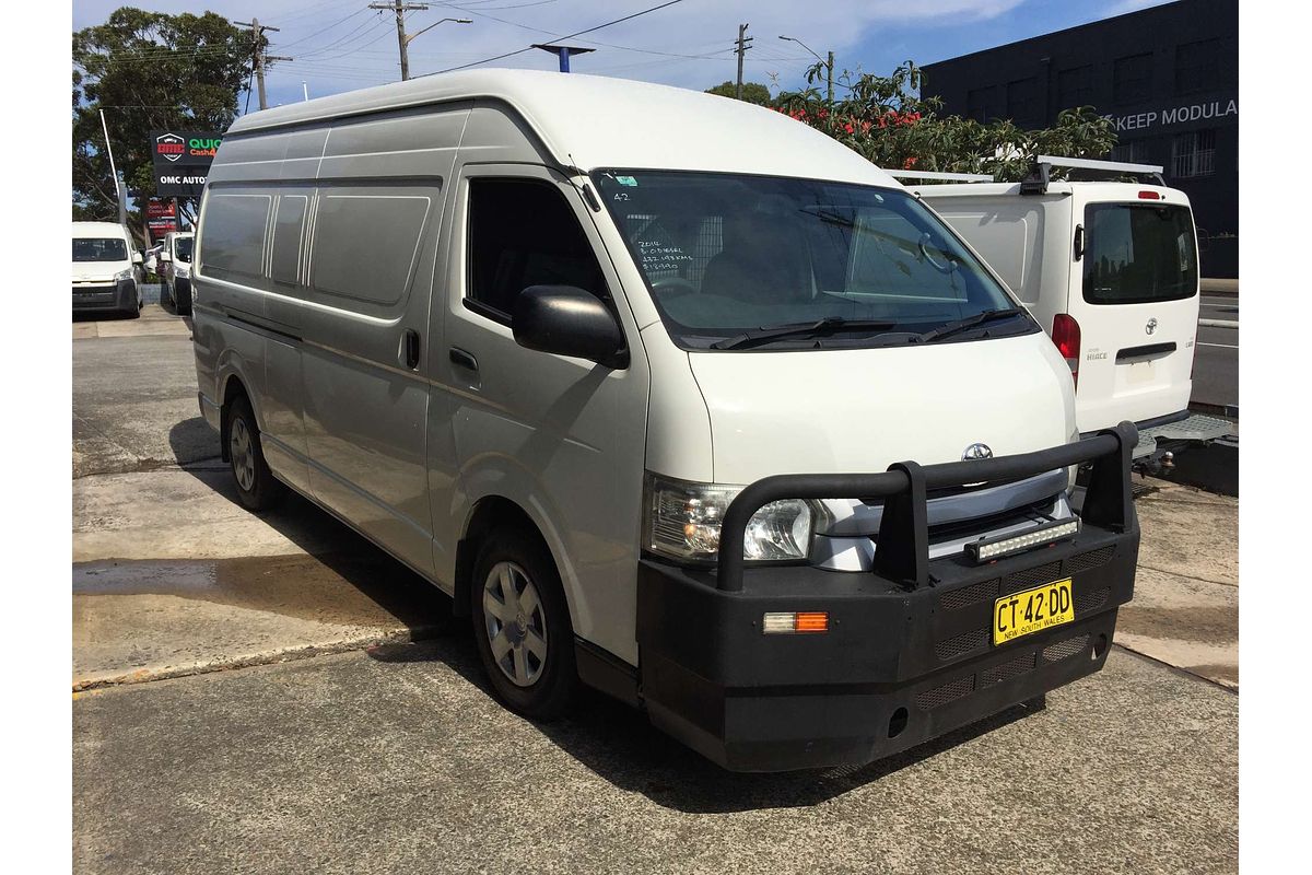 2014 Toyota Hiace SLWB KDH221R MY14