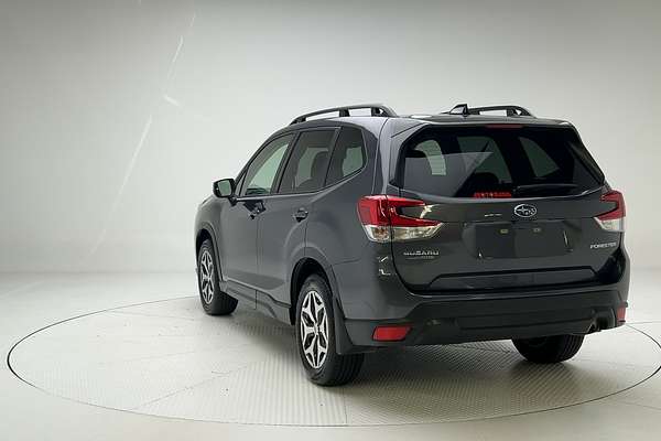 2024 Subaru Forester 2.5i S5 thumb-8