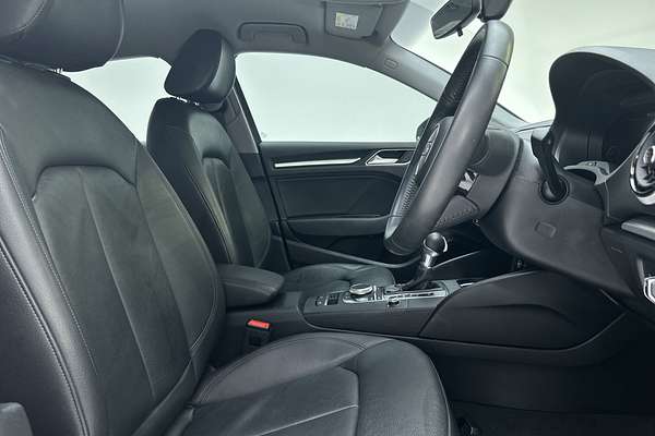 2019 Audi A3 35 TFSI 8V thumb-12