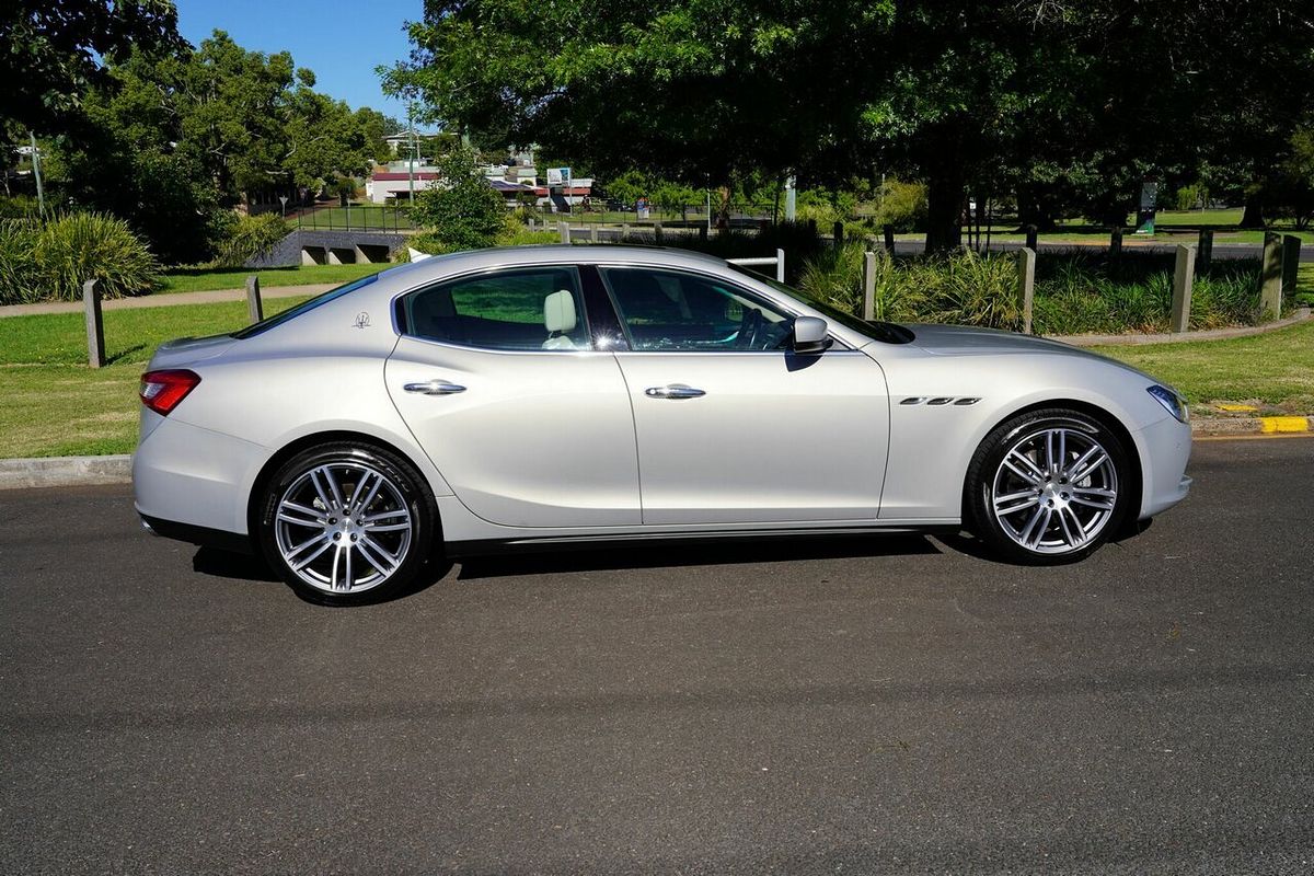 2016 Maserati Ghibli M157