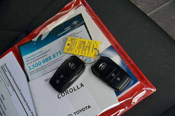 2022 Toyota Corolla Ascent Sport Hybrid ZWE219R thumb-21